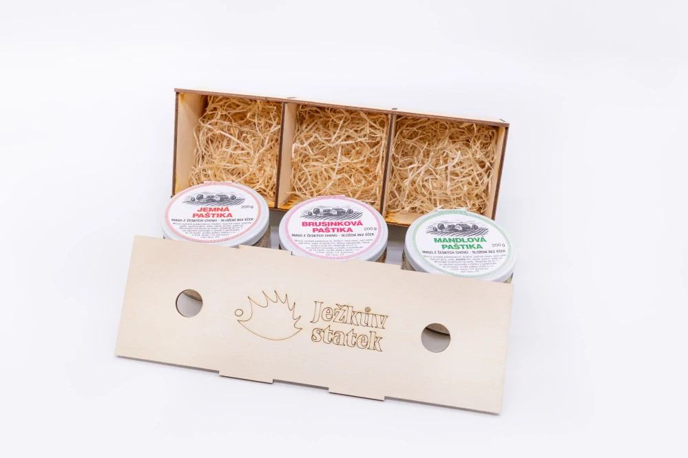 Dárková dřevěná krabička se 3 paštikami